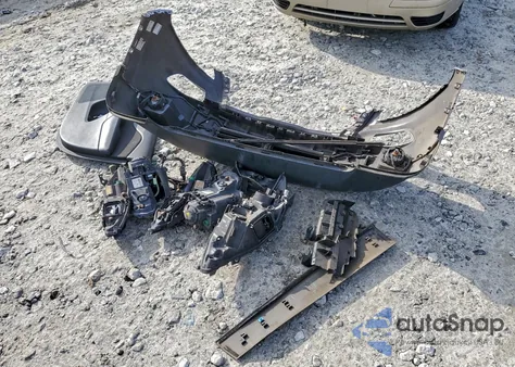 2018 Jeep Cherokee Latitude z USA, uszkodzony, nr VIN 1C4PJLCB8JD542919